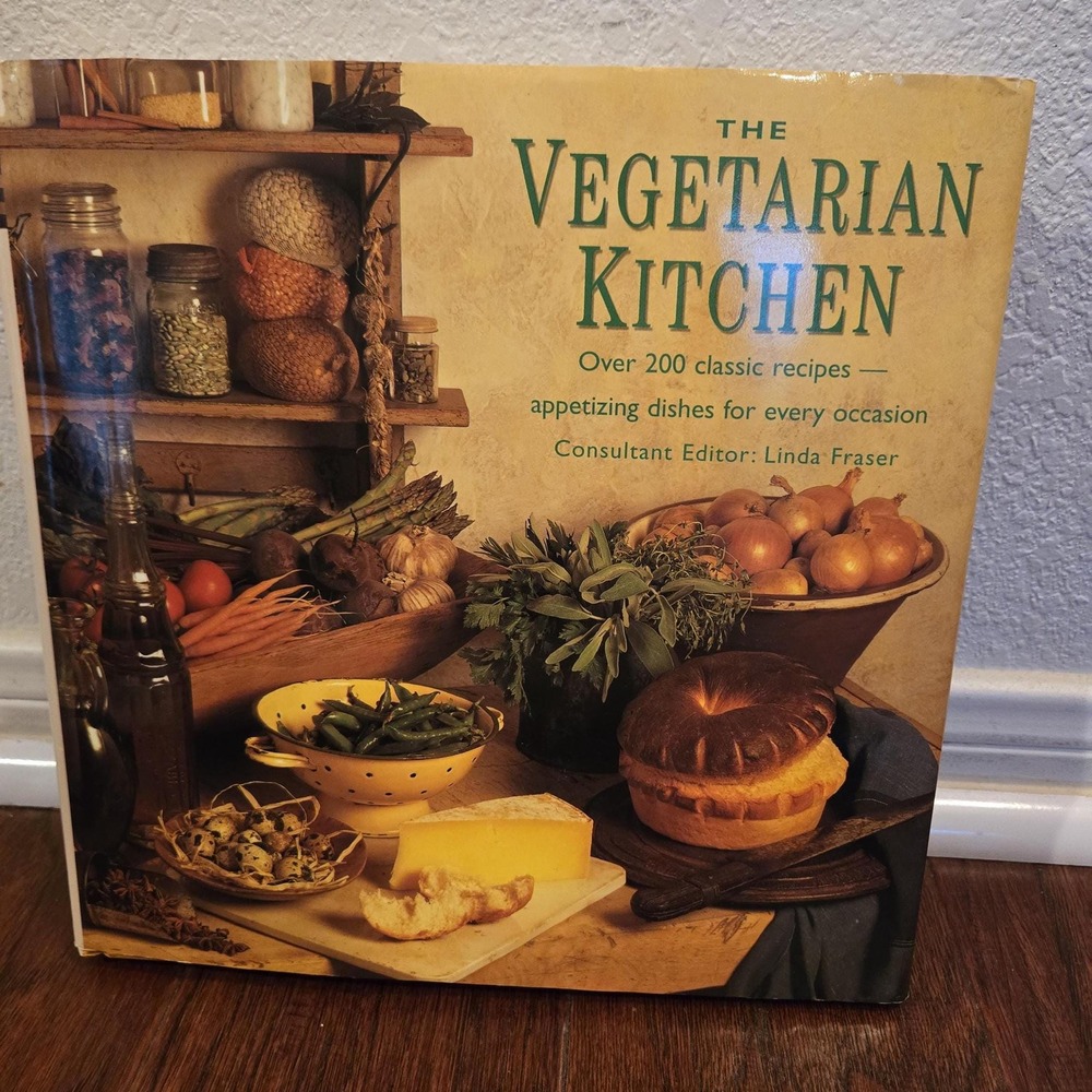 The Vegetarian Cookbook 1999, vegetables tofu grains pasta soups - Picture 2 of 7